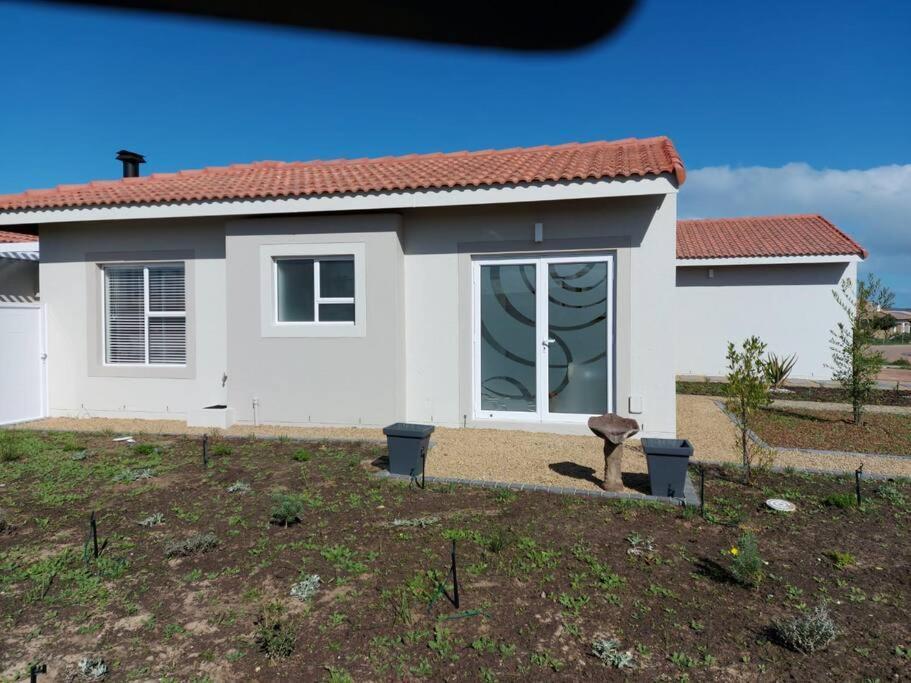 One Bedroom Unit With Kitchenette In Langebaan Country Estate - Solar Power Esterno foto